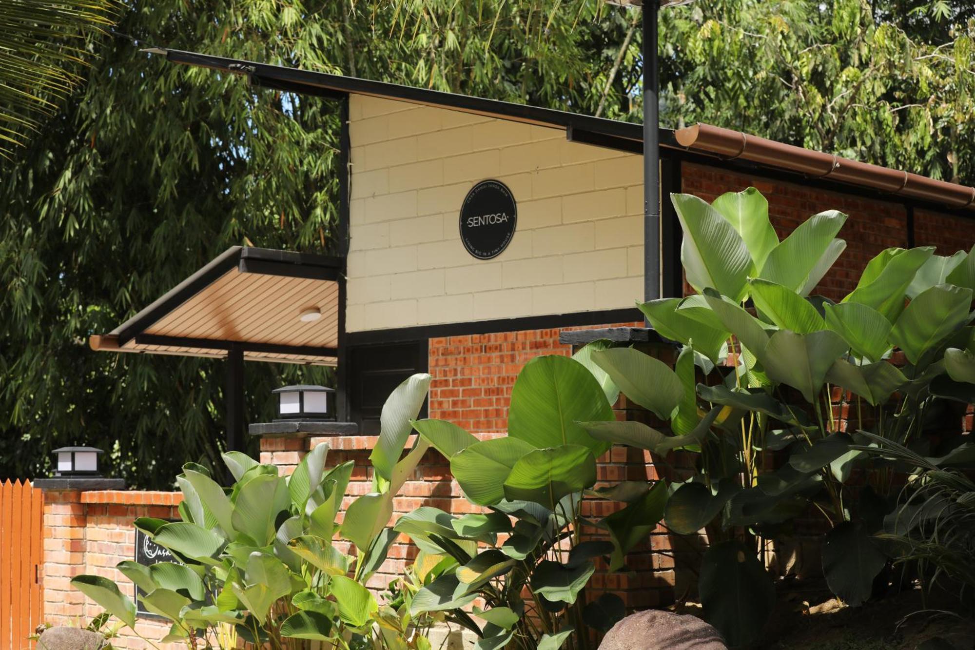 Casa Damai Janda Baik - Riverview Tiny House Bentong Eksteriør billede