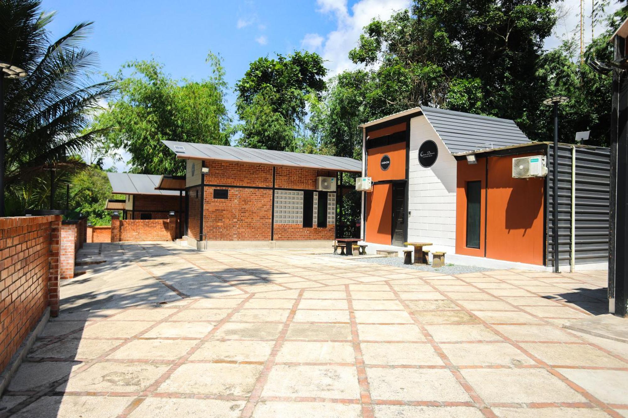 Casa Damai Janda Baik - Riverview Tiny House Bentong Eksteriør billede